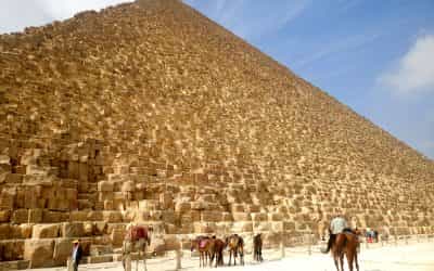 Αίγυπτος: μέσα στην Πυραμίδα του Χέοπα